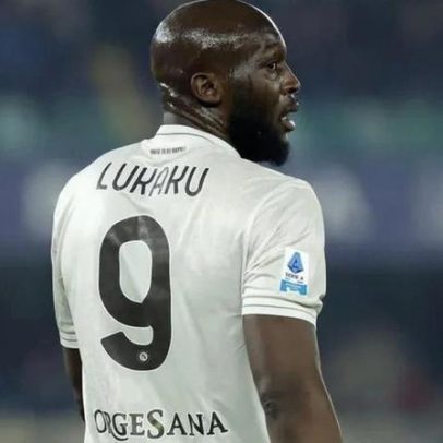 Lukaku recusa regressar a Nápoles
