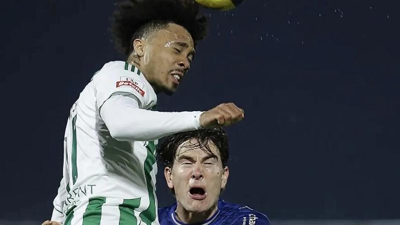 Van de Looi em duelo aéreo