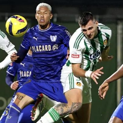Rio Ave critica arbitragem do jogo com o Famalicão e destaca lances polémicos