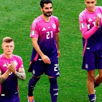 Gündogan critica tratamento de jogadores como máquinas no futebol moderno