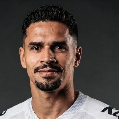 Lucas Veríssimo regressa ao Santos