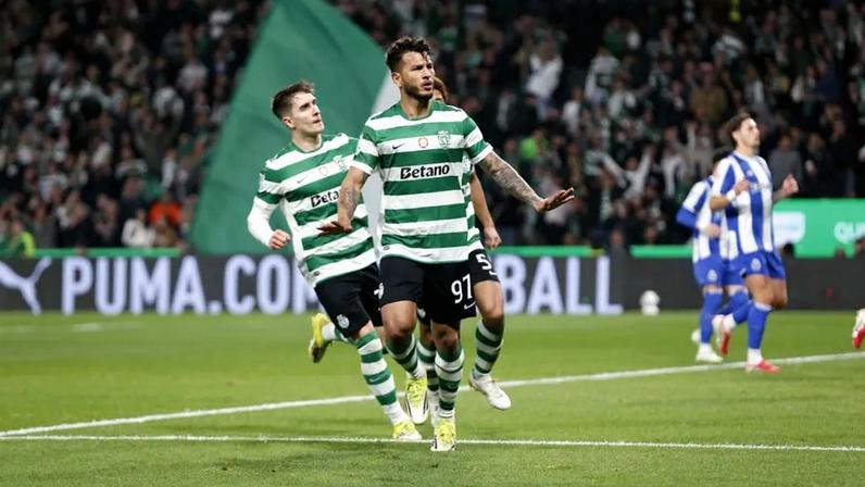 Luis Suárez é eleito o melhor jogador do mês de fevereiro