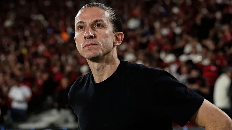 Filipe Luís não resistiu aos maus resultados e foi despedido do Flamengo