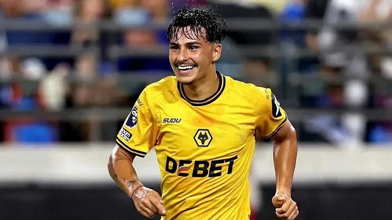 Rodrigo Gomes marcou frente ao Liverpool