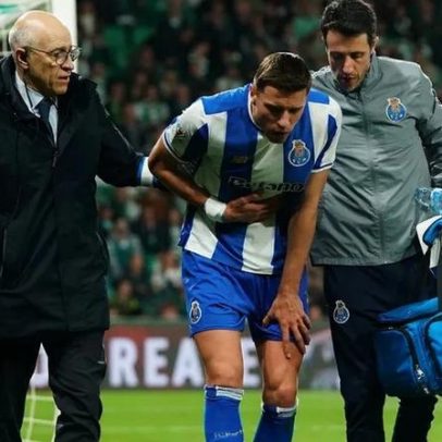 FC Porto anuncia lesão de Bednarek