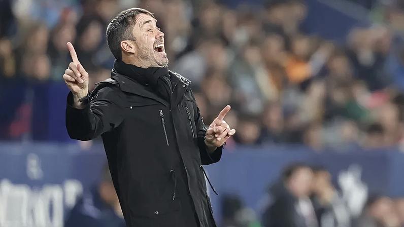 Eduardo Coudet sucede a Marcelo Gallardo no River Plate