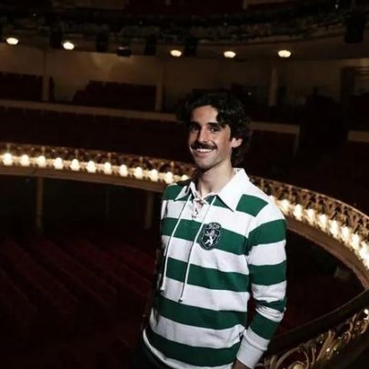 Trincão renova com o Sporting e mostra orgulho no clube