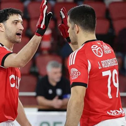 Benfica vence Póvoa no regresso de Pau Bargalló