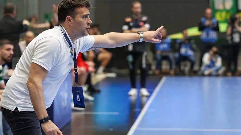 Jogar em casa de ex-campeão europeu é sempre difícil, diz Ricardo Costa