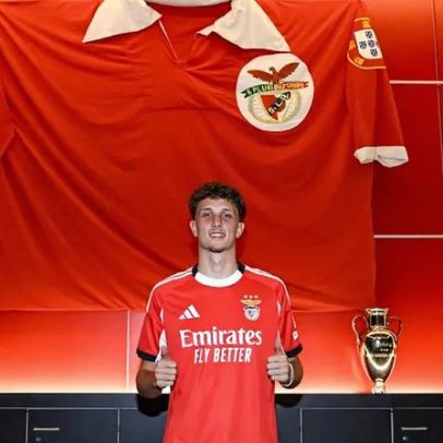 Rui Silva renova contrato com o Benfica