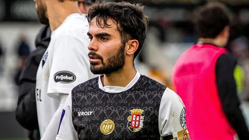 Diogo Clemente celebra momento do Caldas, admite estranho não ter José Vala