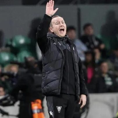 Ian Cathro tem nova oportunidade para mostrar a fome de melhorar
