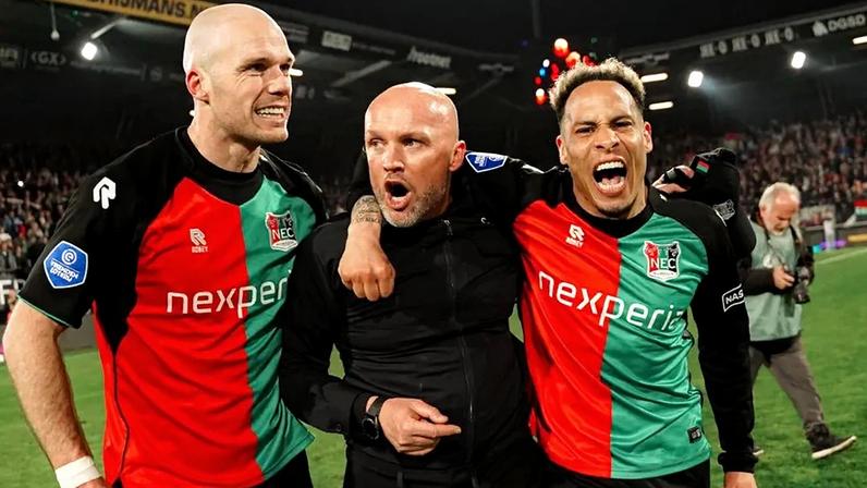 Dick Schreuder é um dos treinadores da moda na Holanda