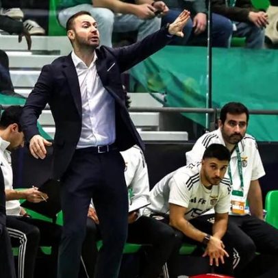 Equipa procura soluções após sofrer 4-0 nos primeiros cinco minutos