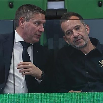 Frederico Varandas e José Fontelas Gomes na tribuna do Pav. João Rocha