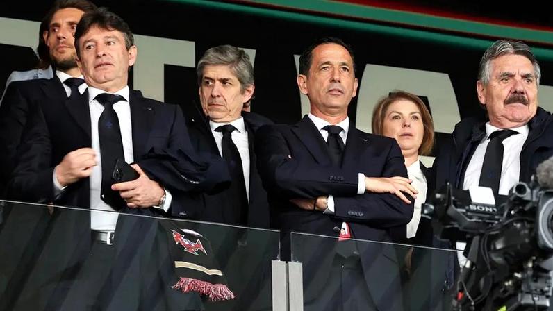 Lourenço Pereira Coelho ao lado de Pedro Proença