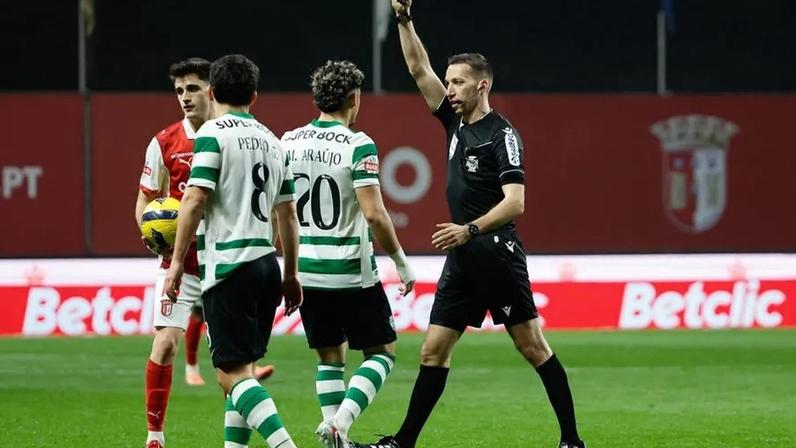 Maxi Araújo vê amarelo no Sp. Braga-Sporting