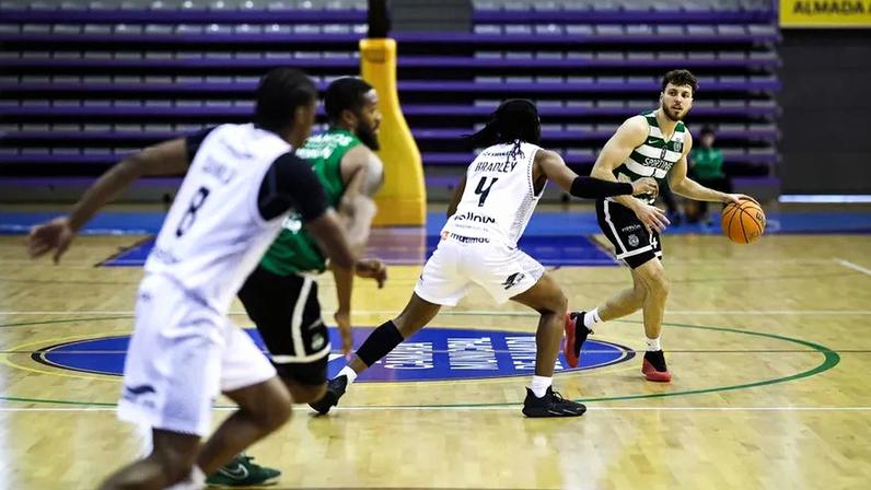 Sporting vence Queluz e avança para as meias-finais da Taça Hugo dos Santos