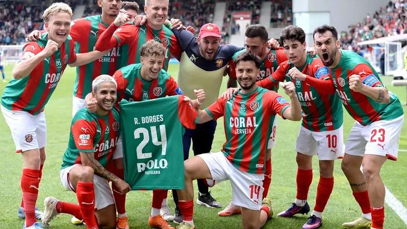 Equipa madeirense festejou e dedicou vitória ao lesionado Rodrigo Borges