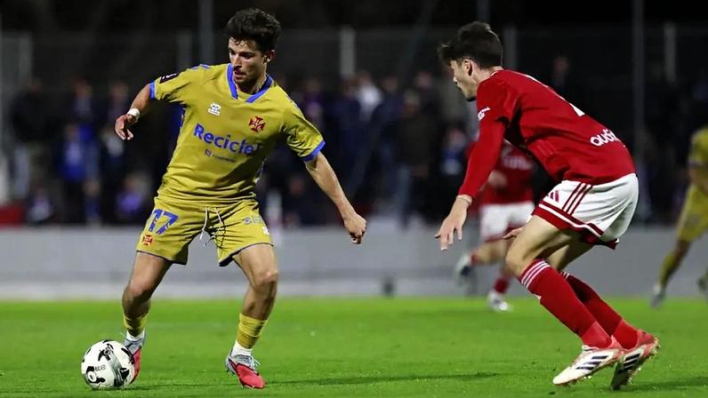 Duelo no U. Santarém-Belenenses