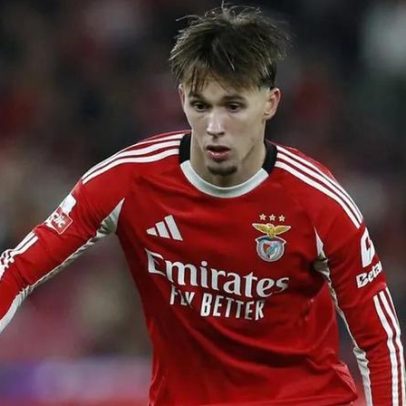 Dedic convocado pela Bósnia para o playoff de acesso ao Mundial 2026