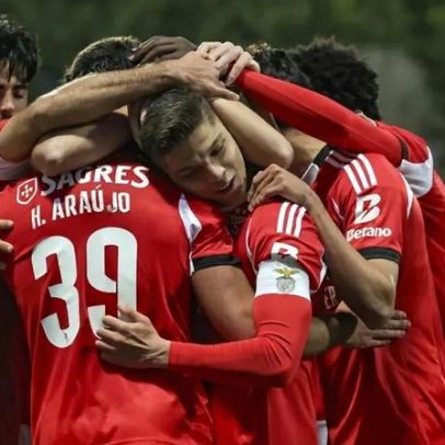 Benfica B vence Feirense 3-0 e regressa aos triunfos