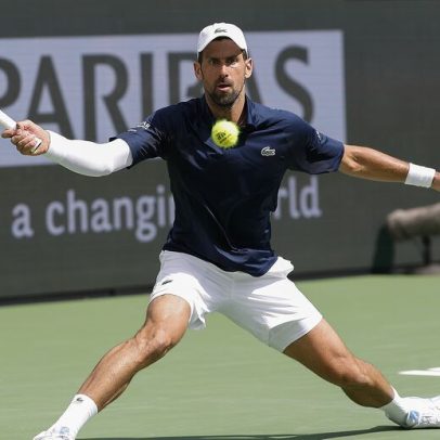 Djokovic avança aos oitavos de final de Indian Wells após nove anos