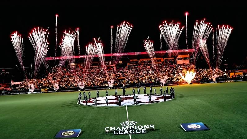 A imagem acima mostra-nos o ambiente do Aspmyra na Champions