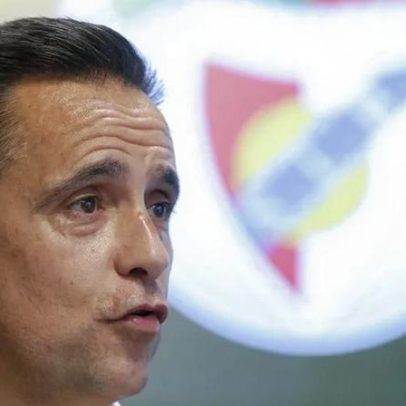 Mário Branco suspenso 30 dias após ataque à arbitragem em Arouca