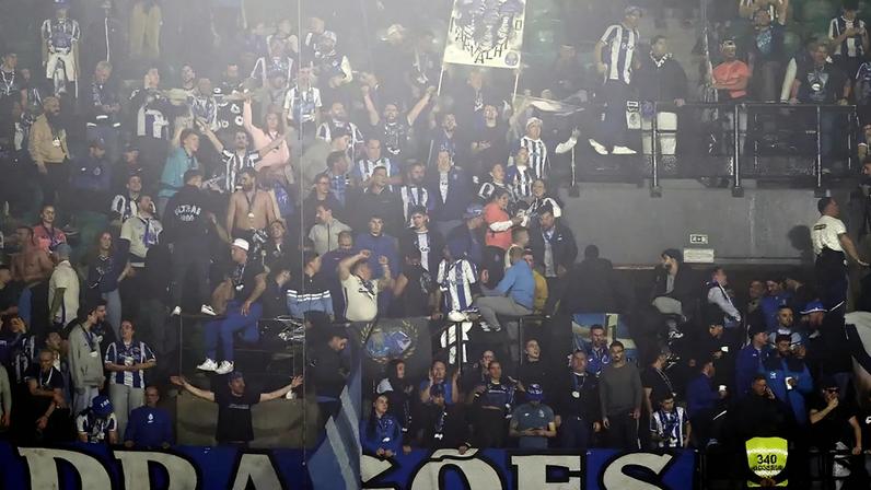 Adeptos do FC Porto em Alvalade