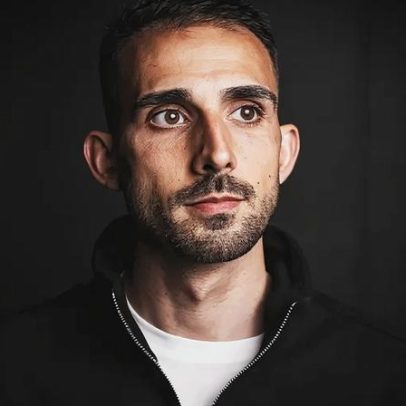 Gil Lameiras comenta que o comboio só passa uma vez