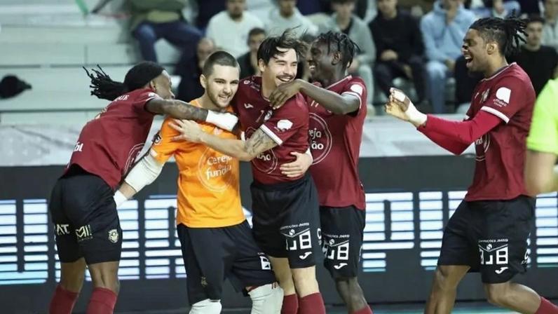 Martim Borrego, guarda-redes do Fundão, foi herói na segunda meia-final