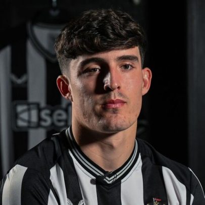 Arsenal pode avançar para contratar Tino Livramento