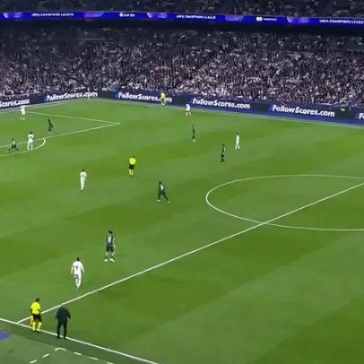 Valverde abre marcador para Real Madrid frente ao City com passe de Courtois