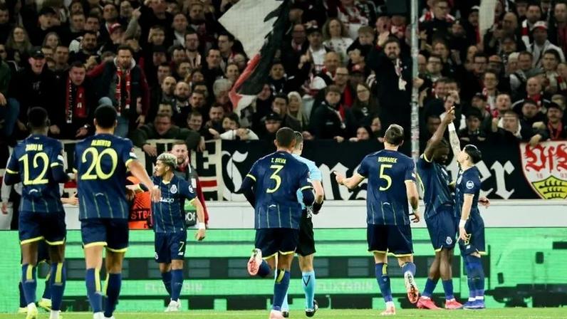 FC Porto venceu na Alemanha e sentenciou o regresso às três equipas na Champions