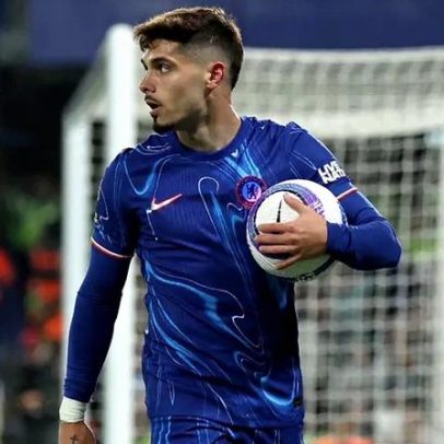 Barcelona coloca Pedro Neto no radar dos espanhóis