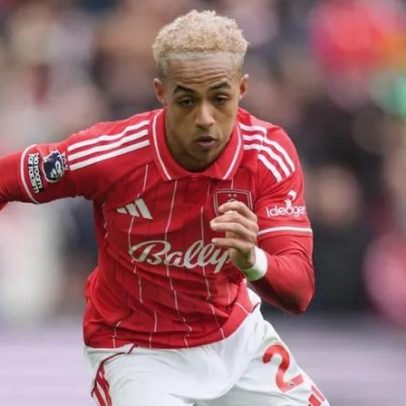 Jogador do Nottingham fica arrasado após derrota, afirma não ver bem