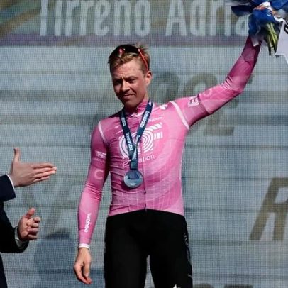 Del Toro volta à liderança do Tirreno-Adriático após Valgren vencer a quinta etapa