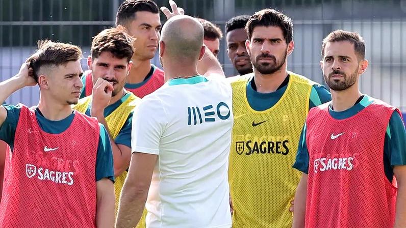 Francisco Conceição comenta interesse da Juventus em Bernardo Silva