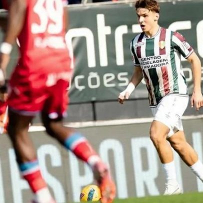 Max Scholze mantém lugar no XI do Estrela Amadora frente ao Rio Ave