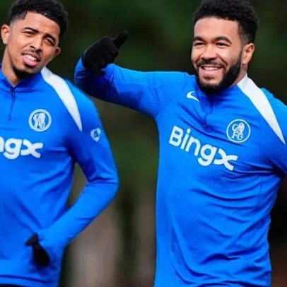 Reece James renova contrato com Chelsea