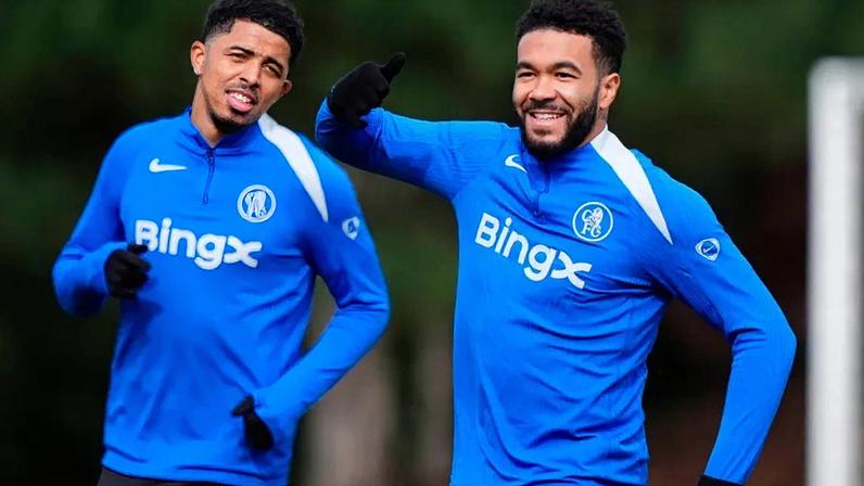 Reece James renova contrato com Chelsea