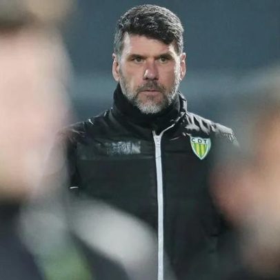 Cristiano Bacci faz nova pausa para recuperar a condição física dos jogadores