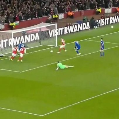 Golo de Gyökeres garante vitória do Arsenal sobre o Everton