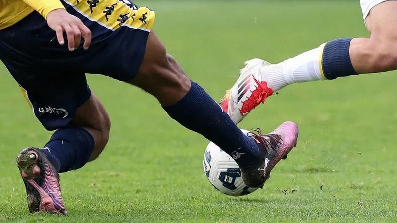 Ufalá garante vitória ao Estoril