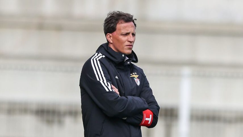 Vítor Vinha aponta dificuldades no relvado sintético do Inter com cortiça