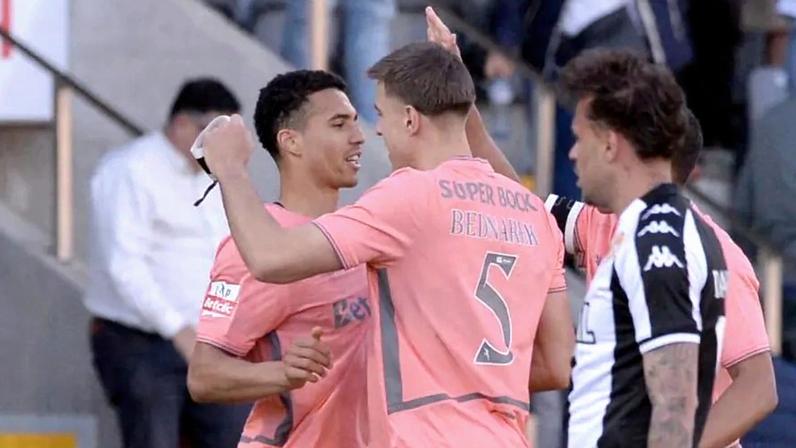 Sinal amarelo pode afetar quarteto do FC Porto