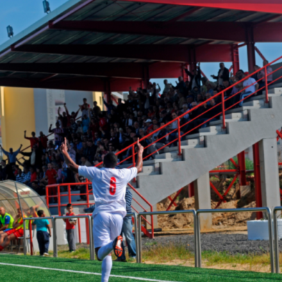 Adeptos desordeiros obrigam Barreirense a dois jogos sem público e 4.590 euros