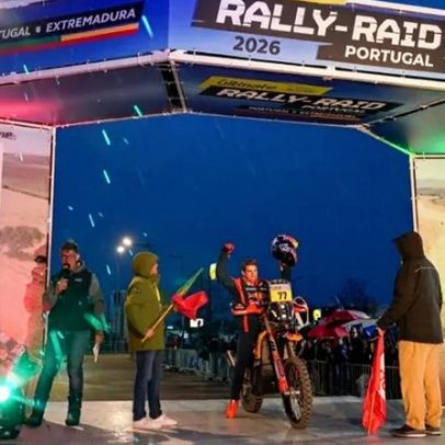 Daniel Sanders vence prólogo do Rally Raid Portugal