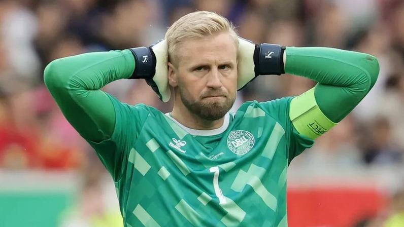 Kasper Schmeichel pode não voltar aos relvados